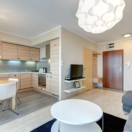 Dom & House - Aquarius Hotel *